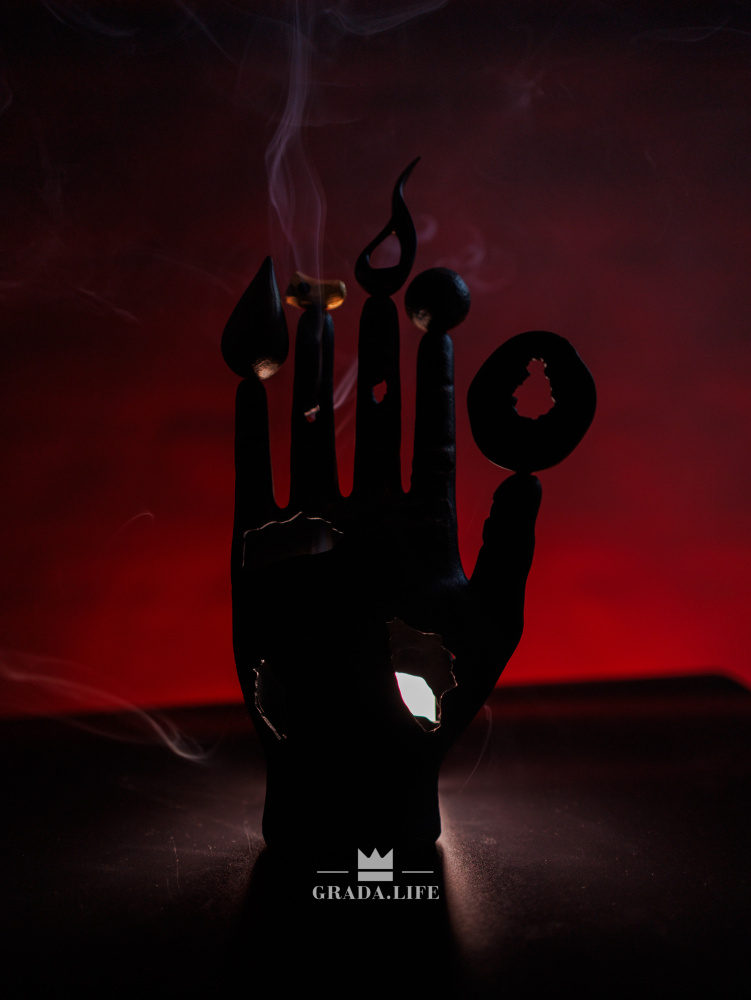 РУКА ВСЕВЛАСТИЯ